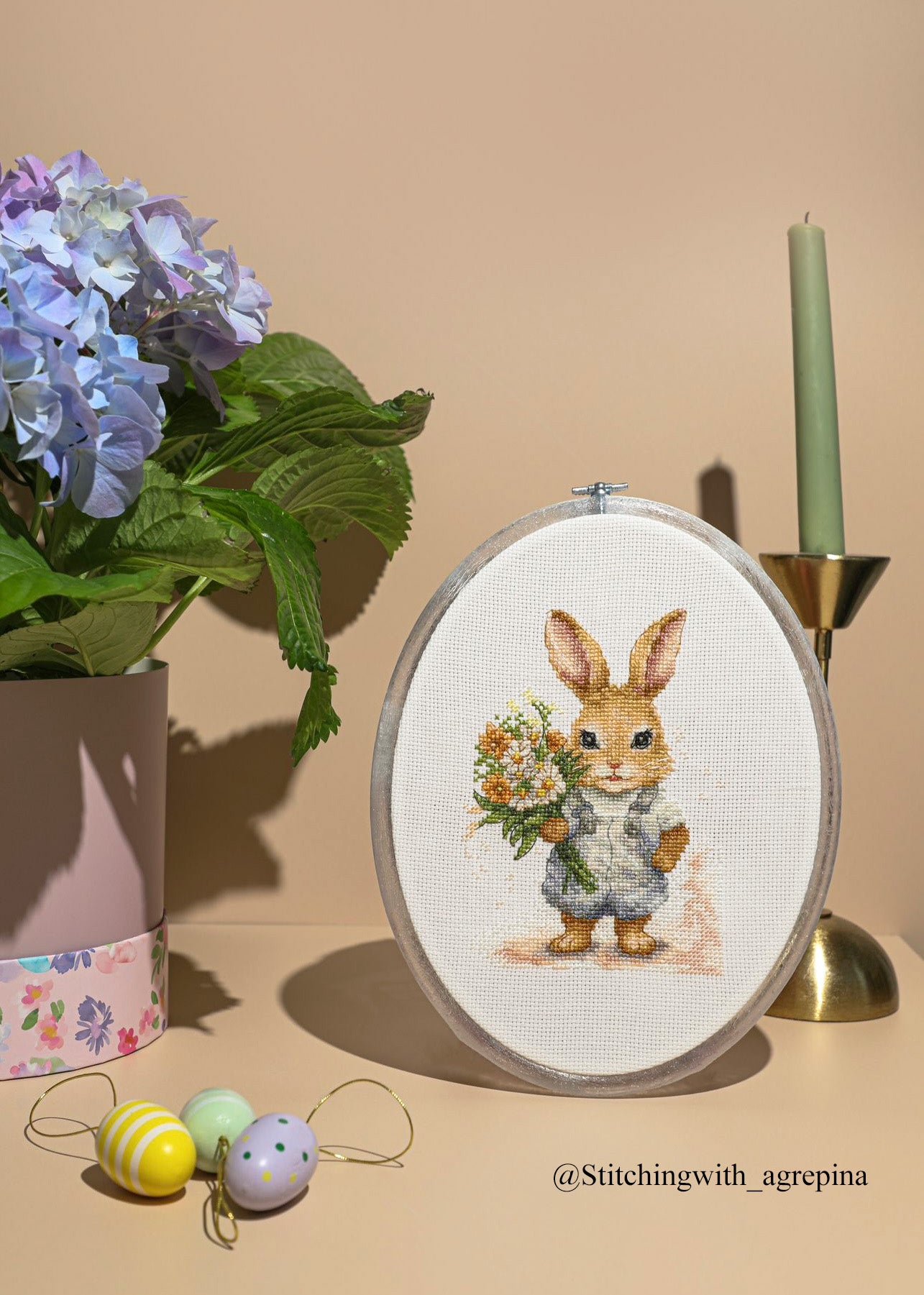 Cross Stitch Kit Luca-S - The Bunny's Surprise, B1409