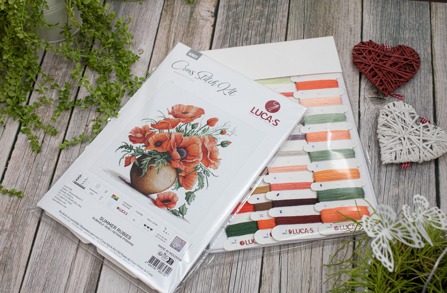 Cross Stitch Kit Luca-S - Summer Rubies, B7022