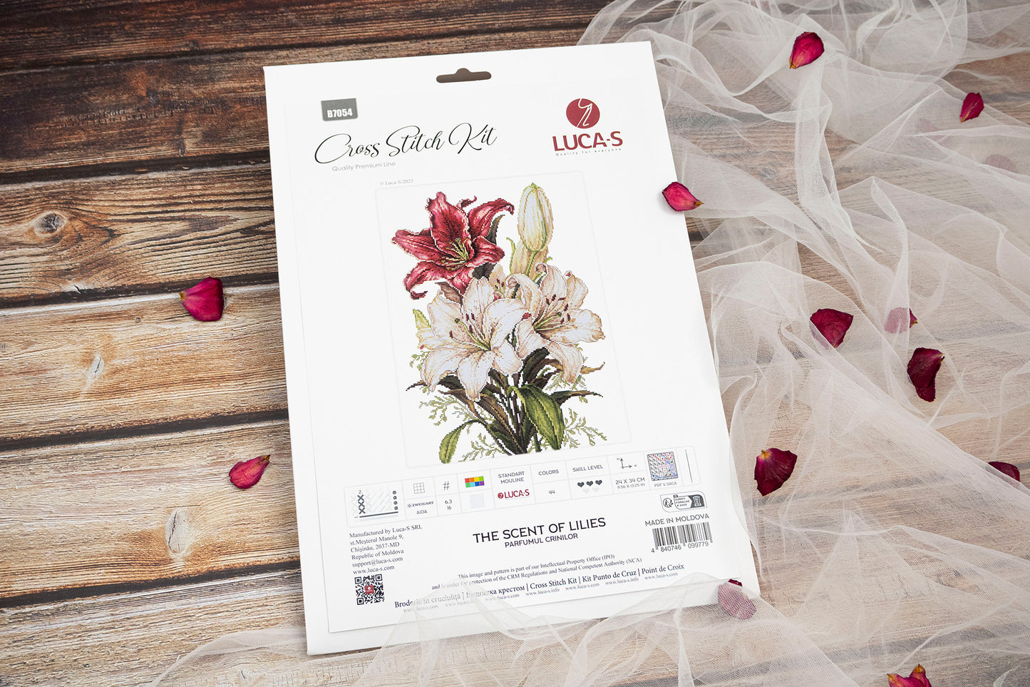 Cross Stitch Kit Luca-S - The Scent of Lilies, B7054