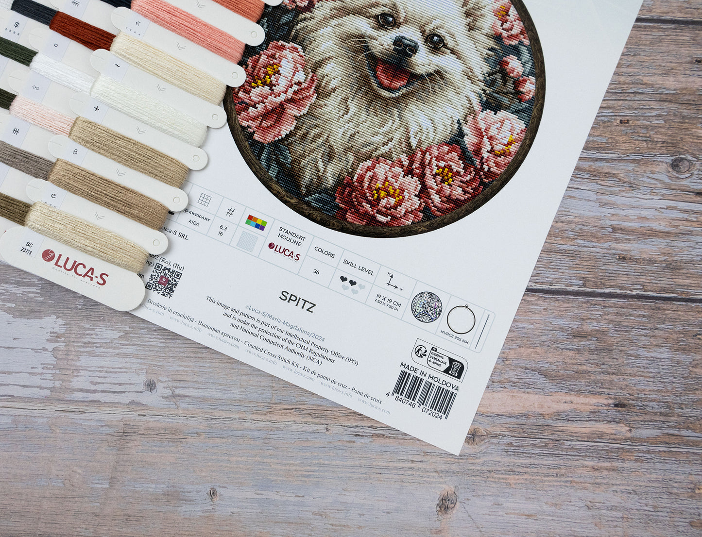 Cross Stitch Kit with Hoop Included Luca-S - Spitz, BC237