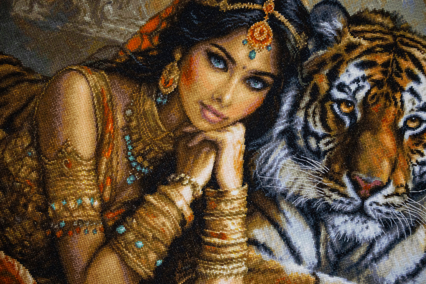 Cross Stitch Kit Luca-S Gold - The Indian Princess and The Royal Tiger, BU5060