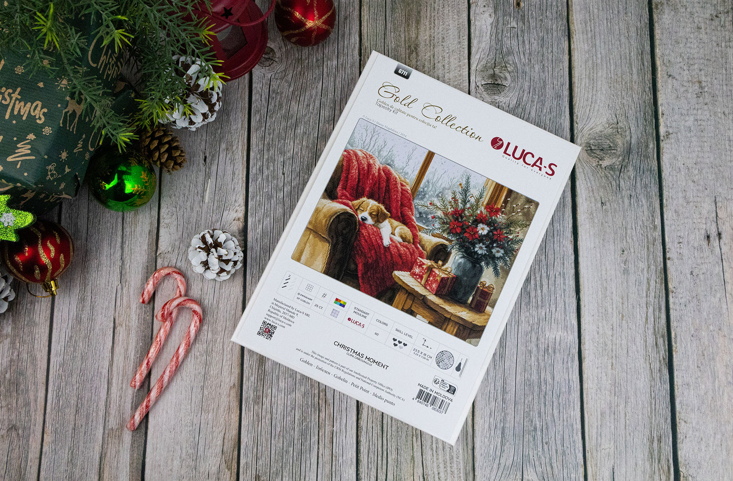 Petit Point Kit Luca-S GOLD -Christmas Moment, G711