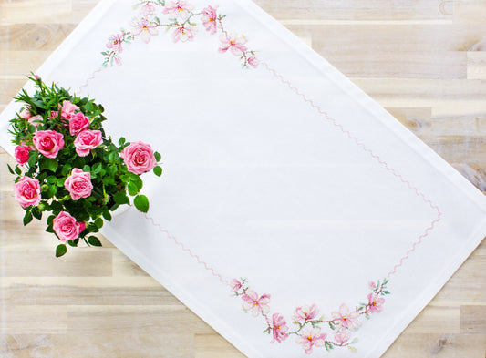 Table Topper - Cross Stitch Kit Table Cloth, FM003