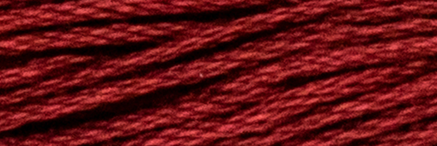 Box of 12 Stranded Cotton Luca-S - 22 / DMC 814 / Anchor 22