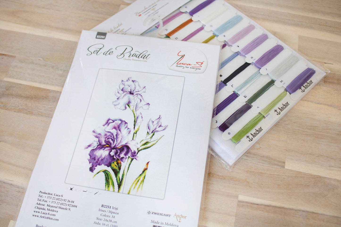 Cross Stitch Kit Luca-S - Irises, B2251