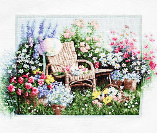 Cross Stitch Kit Luca-S - Blooming Garden, B2344