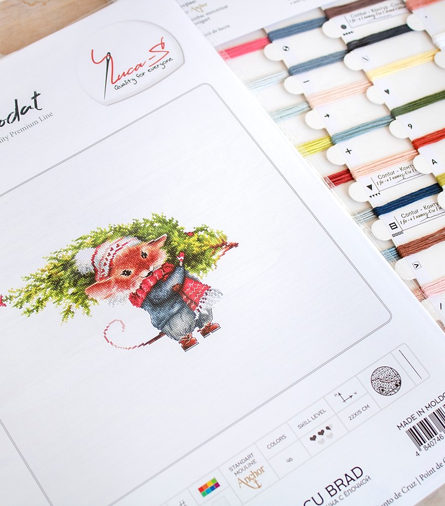 Cross Stitch Kit Luca-S - Mouse with Fir Tree, B1169