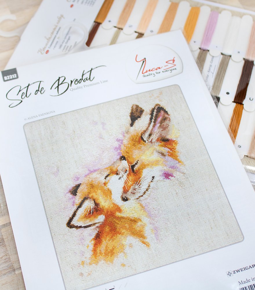 Cross Stitch Kit Luca-S - Foxes B2312