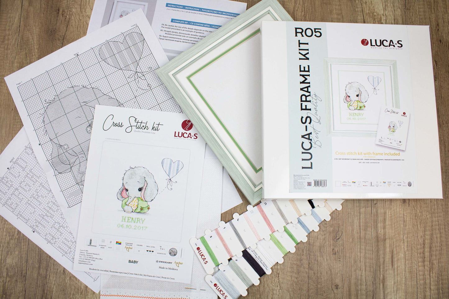 Cross Stitch Kit with Frame Included - Luca-S, R05