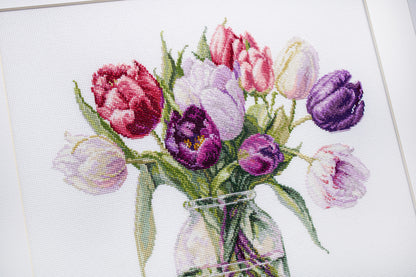 Cross Stitch Kit Luca-S - Bouquet of Tulips, B7029