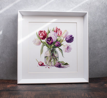 Cross Stitch Kit Luca-S - Bouquet of Tulips, B7029