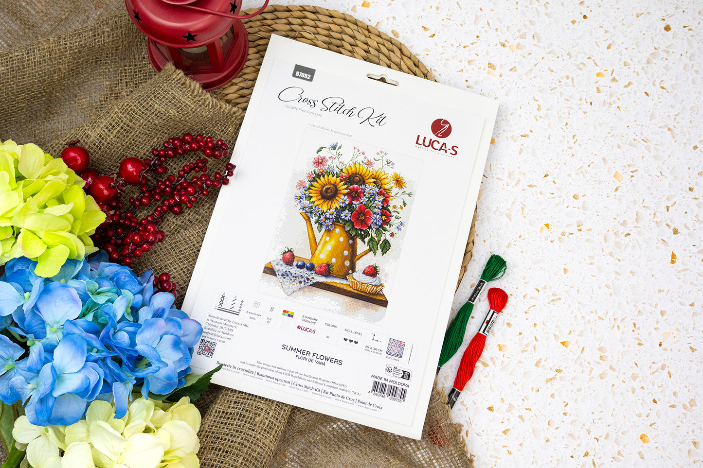 Cross Stitch Kit Luca-S - Summer Flowers, B7052