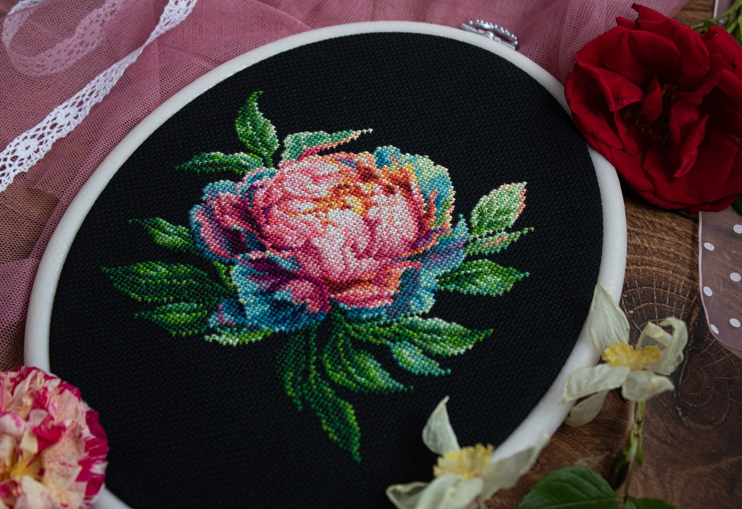 Cross Stitch Kit with Hoop Included Luca-S - ''Abalone Pearl'' Peony, BC203