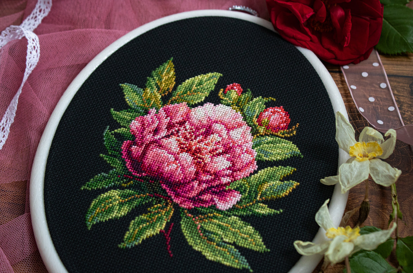 Cross Stitch Kit with Hoop Included Luca-S - ’’Peter Brand’’ Peony, BC204