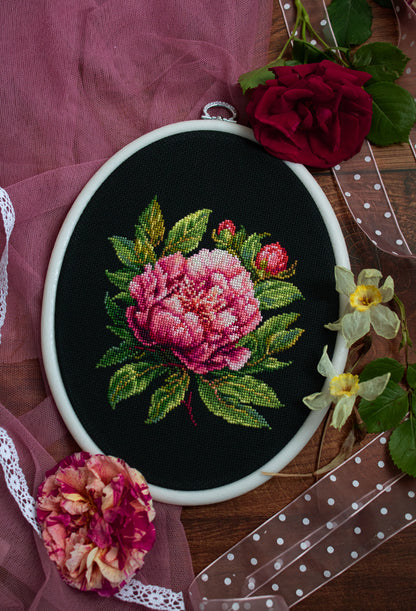 Cross Stitch Kit with Hoop Included Luca-S - ’’Peter Brand’’ Peony, BC204