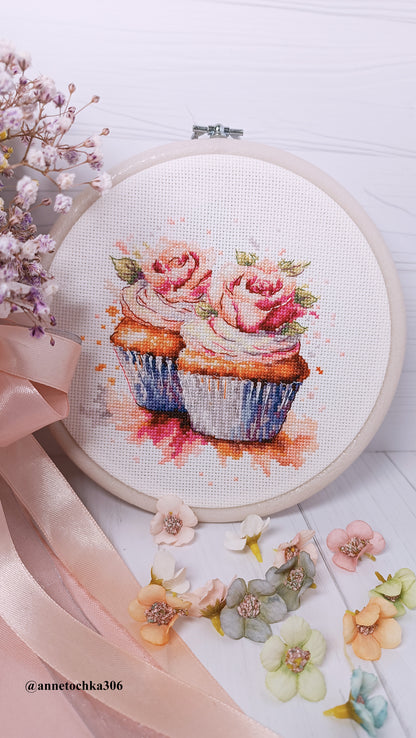 Cross Stitch Kit with Hoop Included Luca-S - The Cupcakes, BC215