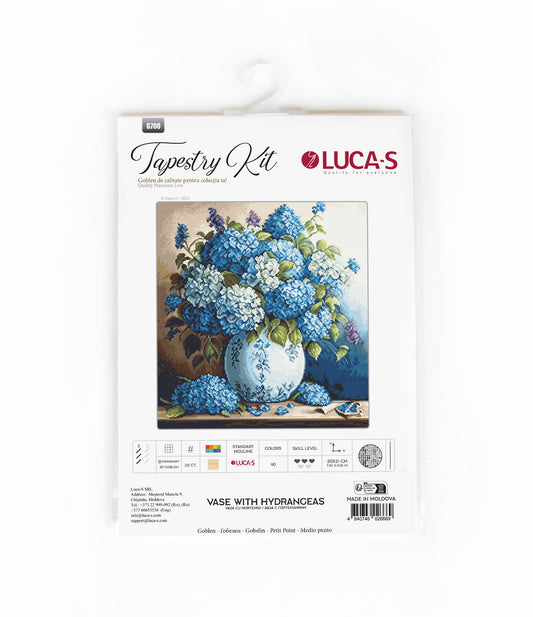 Luca-S Her Majesty's Roses - Petit Point Kit - 123Stitch