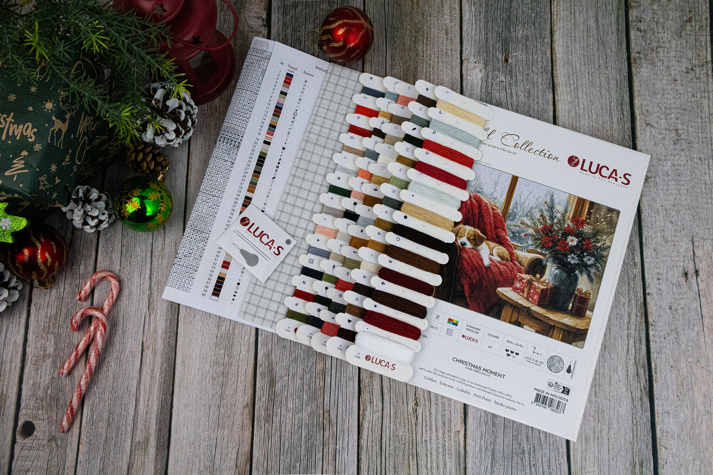 Petit Point Kit Luca-S GOLD -Christmas Moment, G711