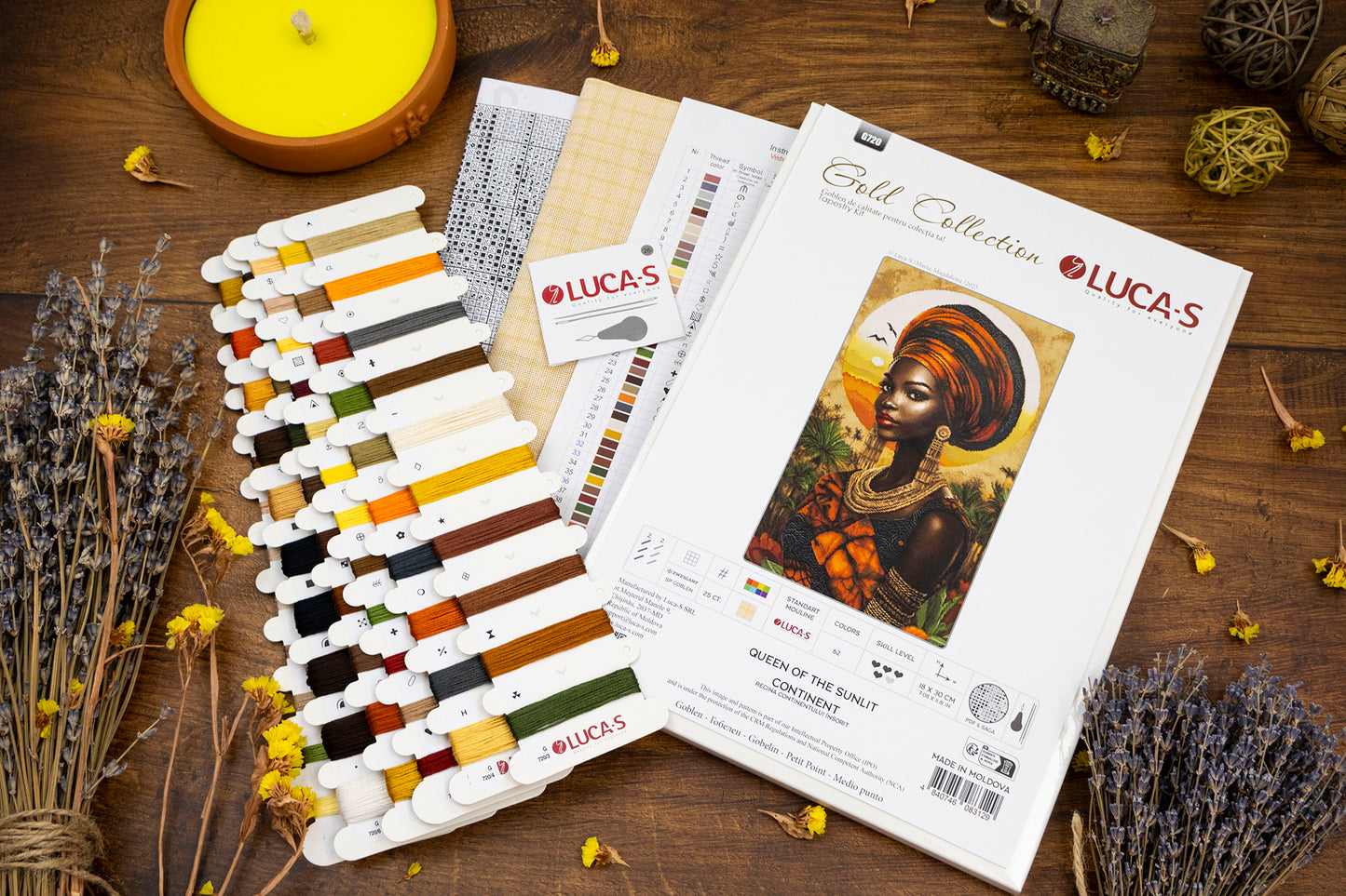 Petit Point Kit Luca-S GOLD - Queen of the Sunlit Continent, G720