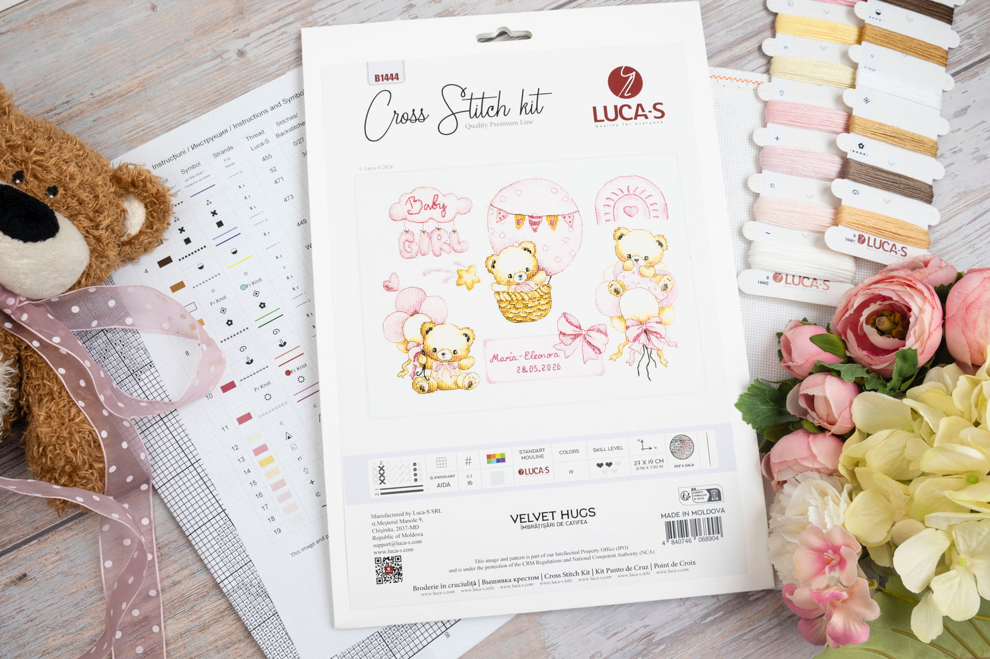 Cross Stitch Kit Luca-S - Velvet Hugs, B1444