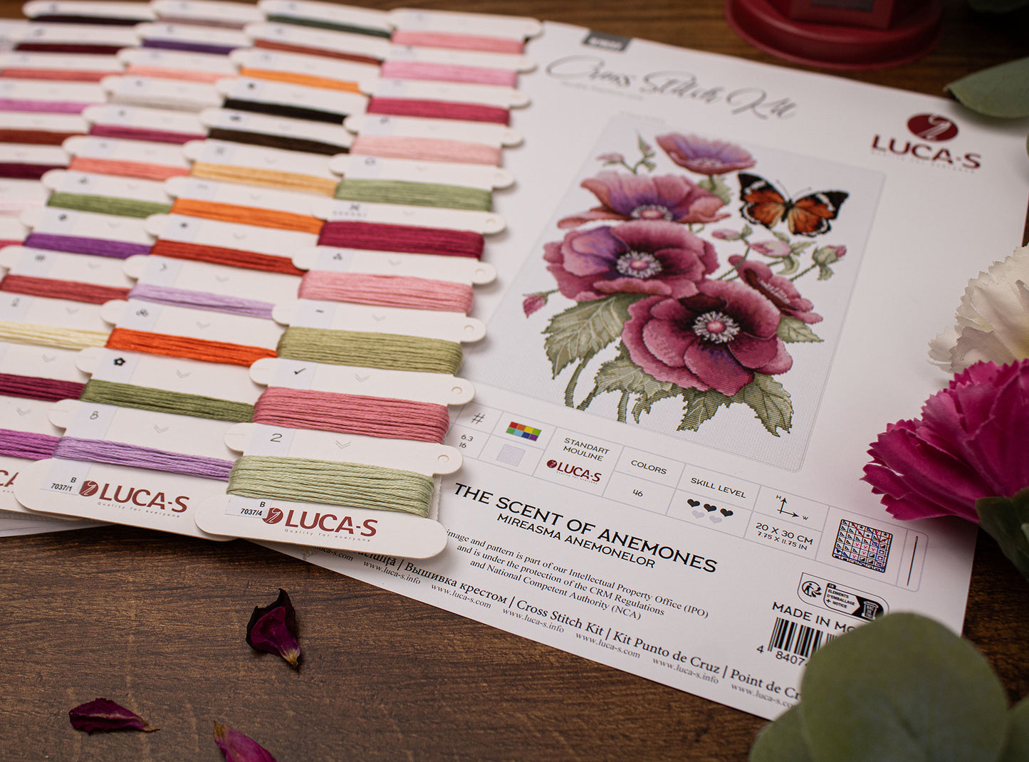 Cross Stitch Kit Luca-S -  The Scent of Anemones, B7037