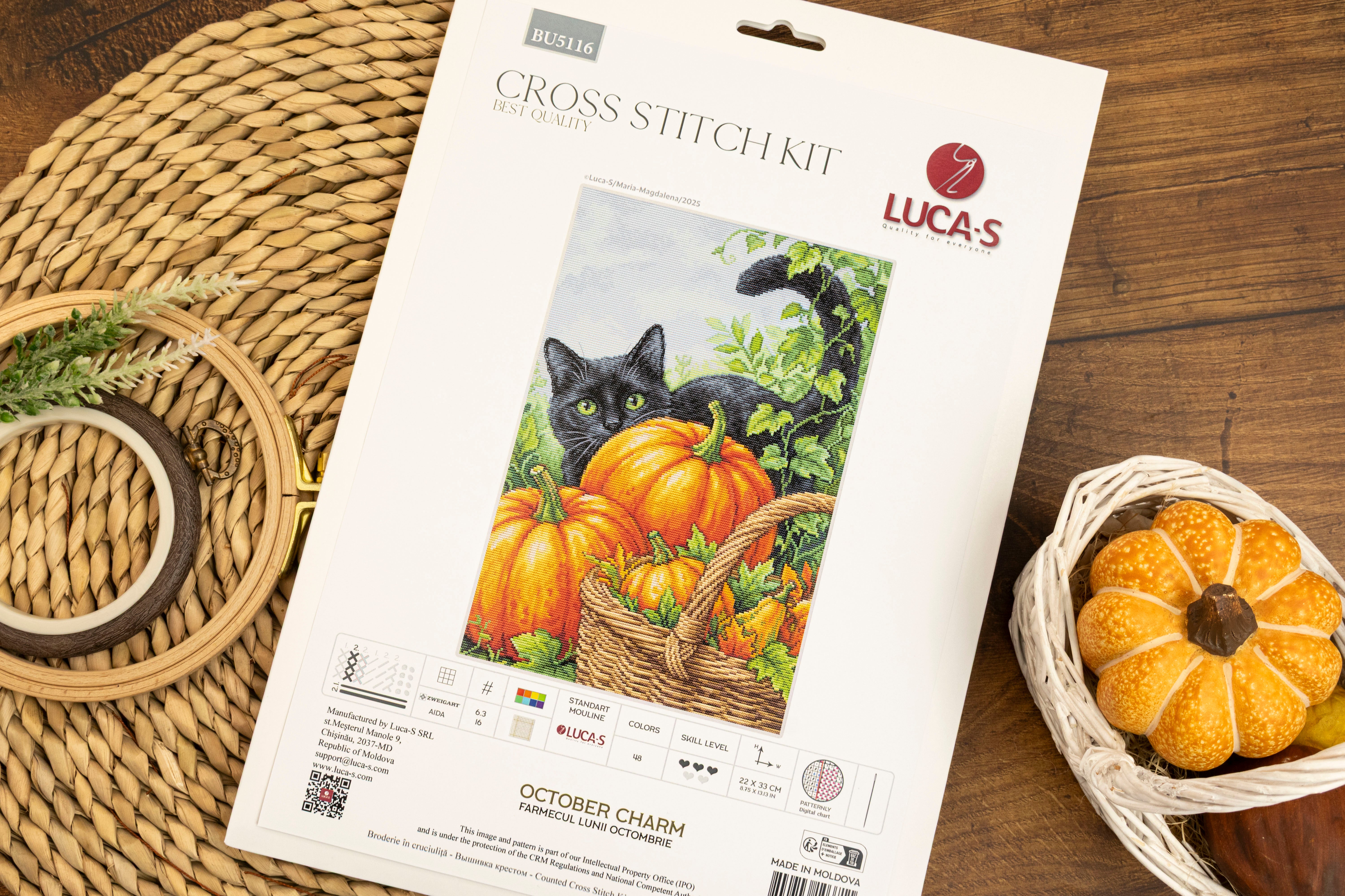 Luca-S Wholesale Cross Stitch and Needlwork Kits