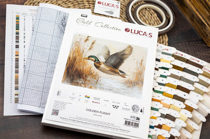 Cross Stitch Kit Luca-S GOLD - Golden Flight, B730