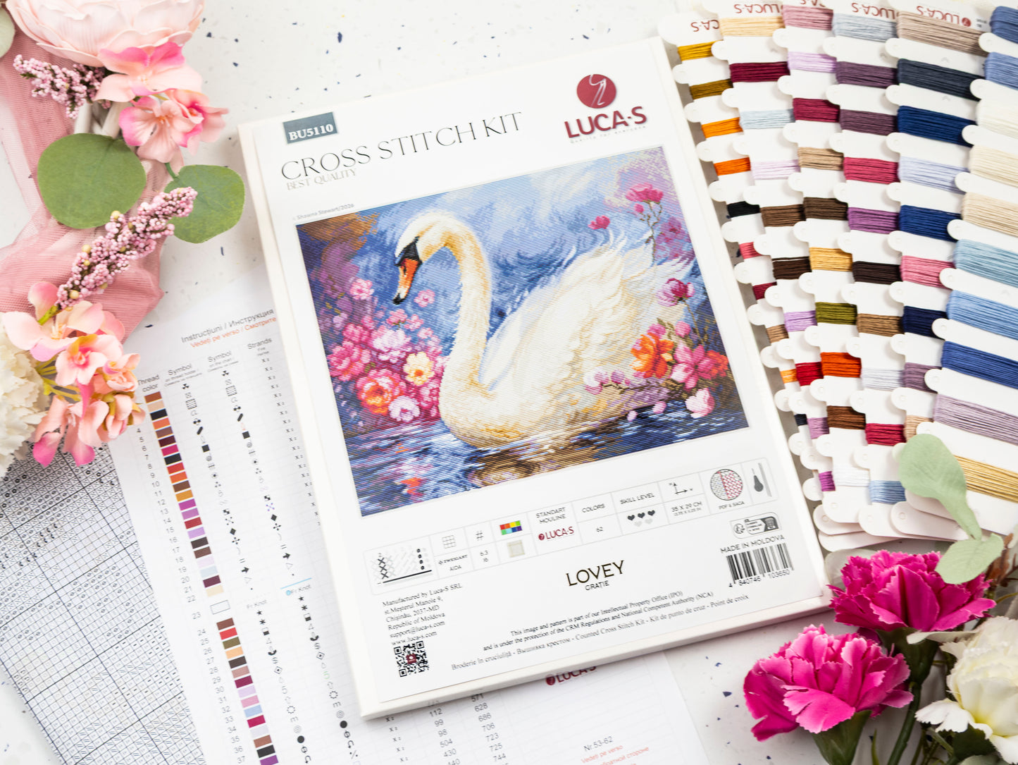 Cross Stitch Kit Luca-S - Lovey, BU5110