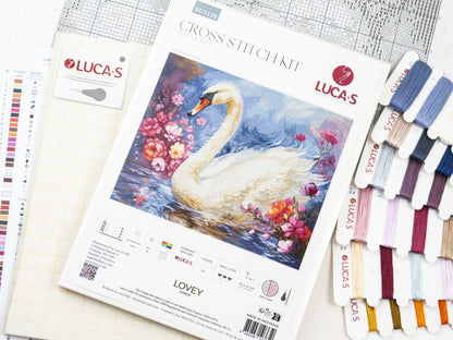 Cross Stitch Kit Luca-S - Lovey, BU5110