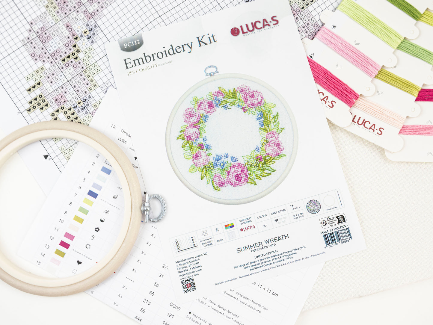 Cross Stitch Kit with Hoop Included Luca-S - Summer Wreath, BC112