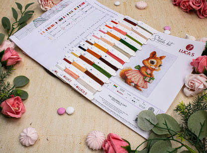 Cross Stitch Kit Luca-S - The Squirrel's Gift, B1414