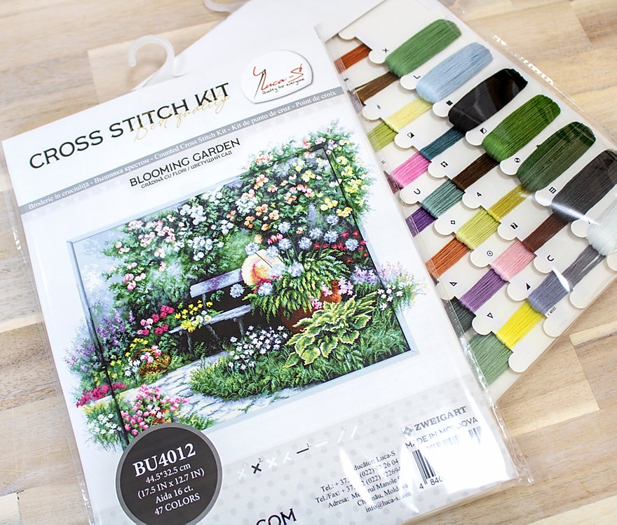 Cross Stitch Kit Luca-S - Blooming Garden, BU4012