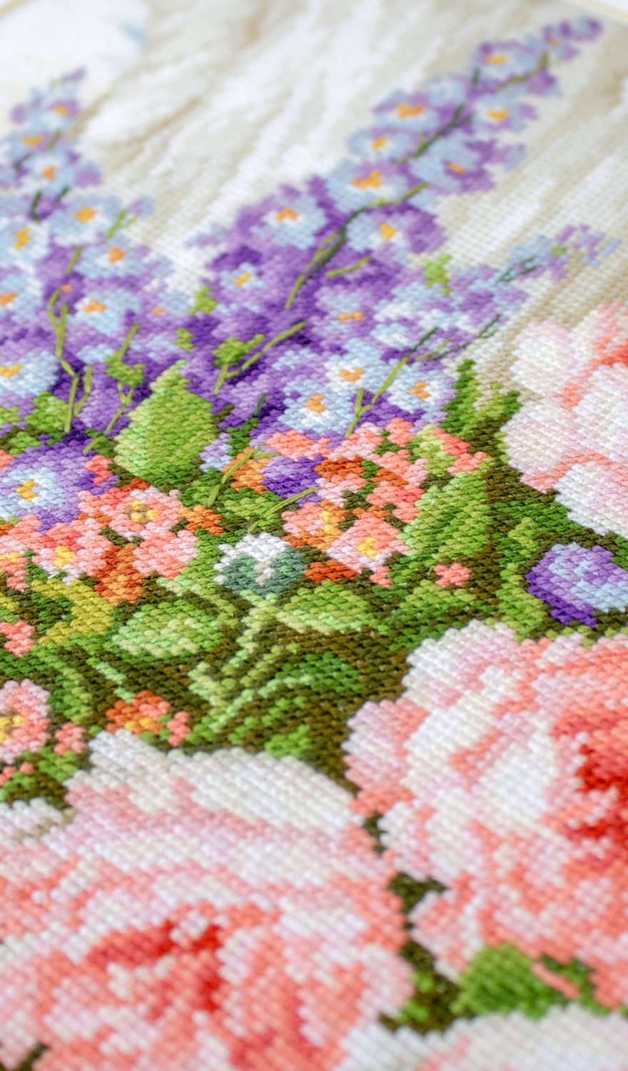 Cross Stitch Kit Luca-S - Roses and Delphiniums, BU4016