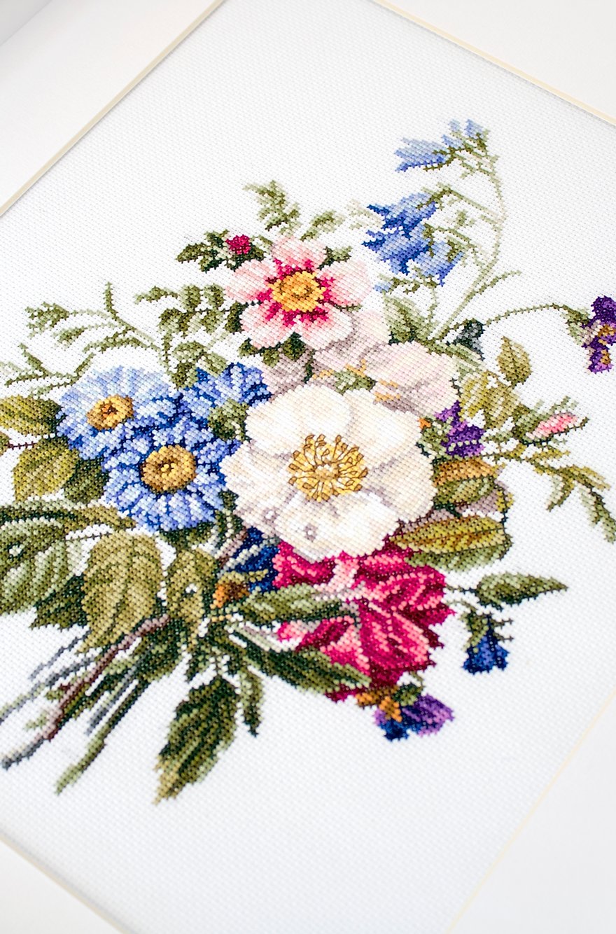 Cross Stitch Kit Luca-S - Summer Flower Bouquet, BU4004
