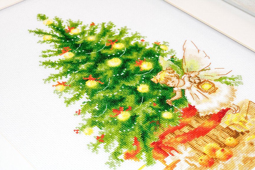 Cross Stitch Kit Luca-S - The Christmas Fairy, B1117