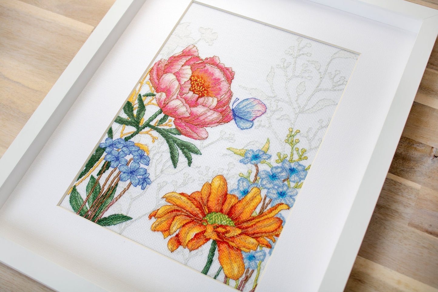 Cross Stitch Pattern Luca-S - Flowers and Butterflies, P4019