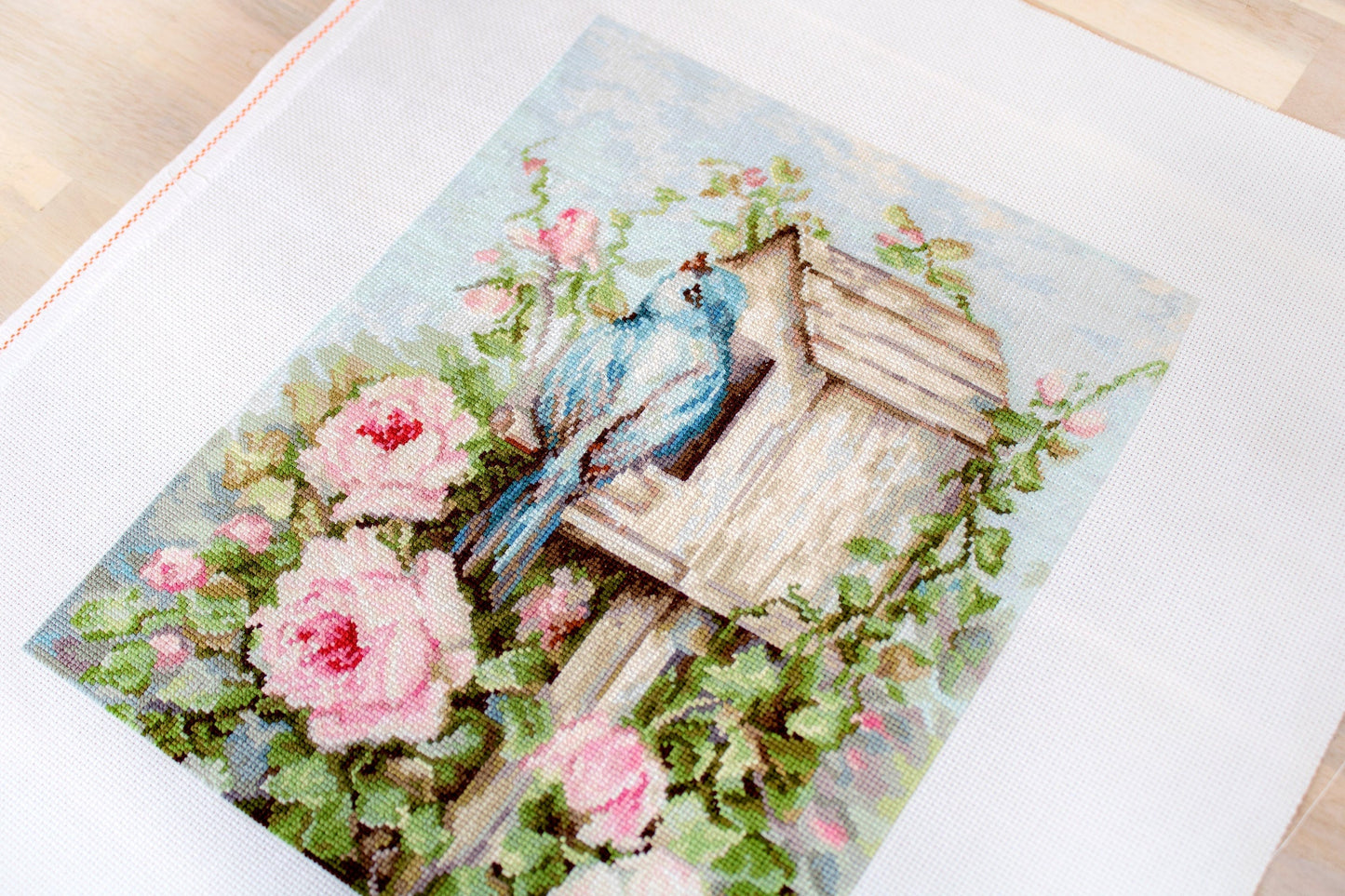 Cross Stitch Kit Luca-S - The Little Bird and Roses, B2352