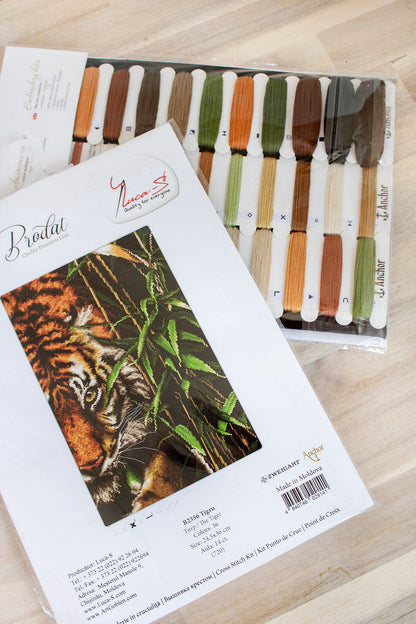 Cross Stitch Kit Luca-S - Tiger, B2356