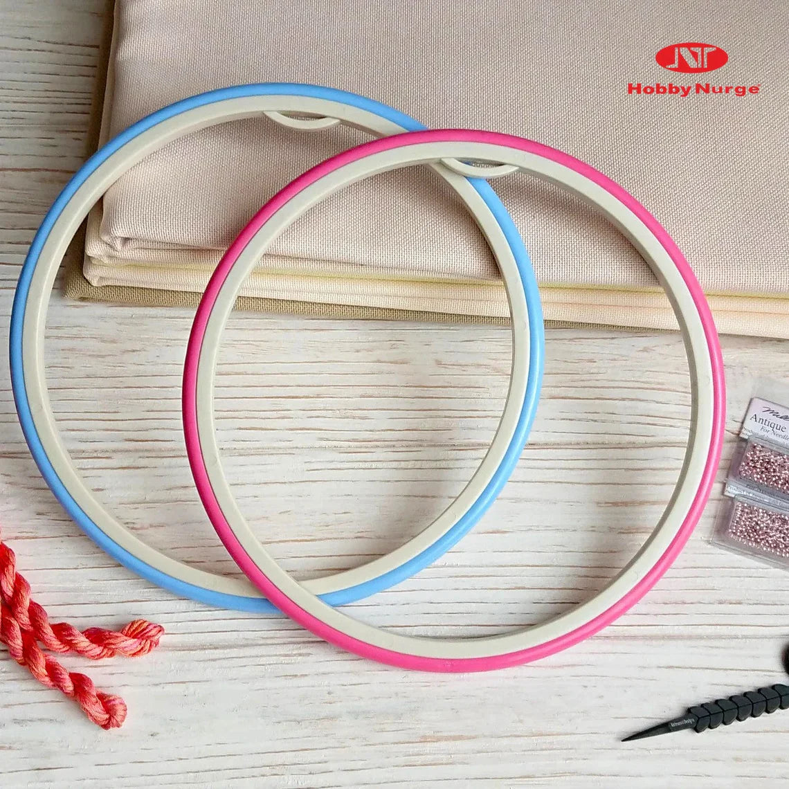 Wholesale Nbeads 5 Pcs 5 Styles Plastic Cross Stitch Embroidery Hoops 